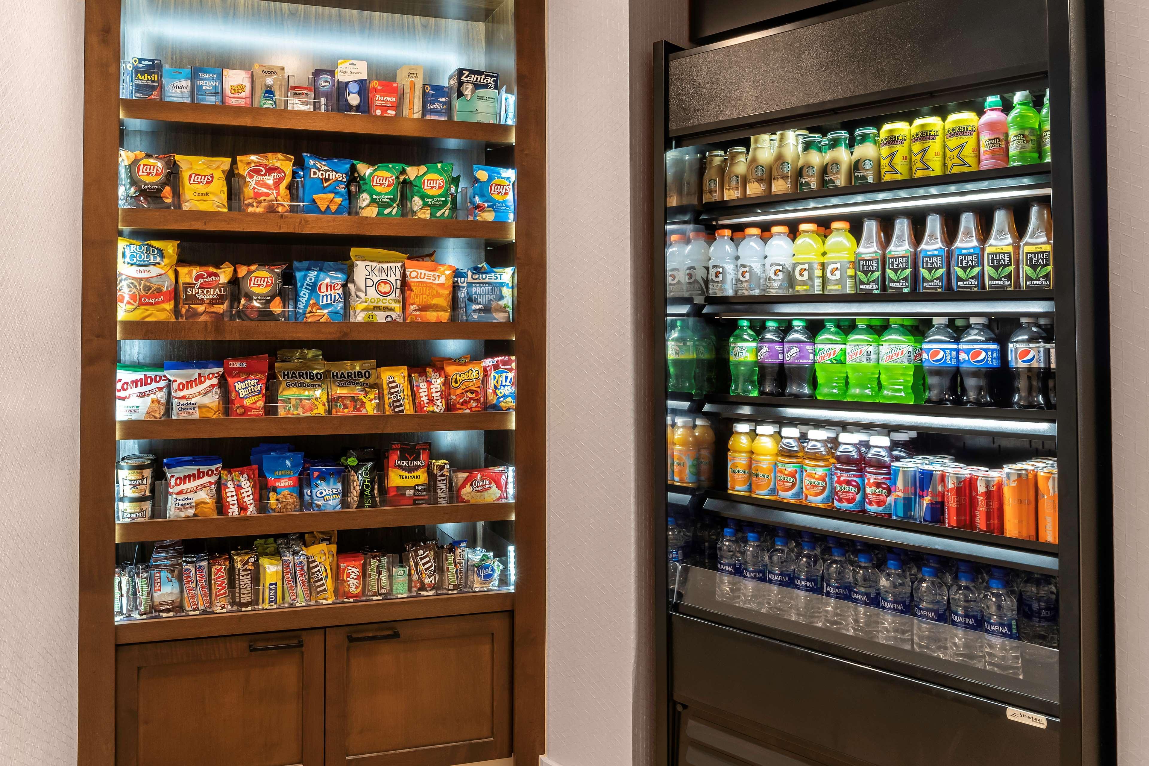 Hyatt Place Charlotte Airport Billy Graham Parkway Bagian luar foto