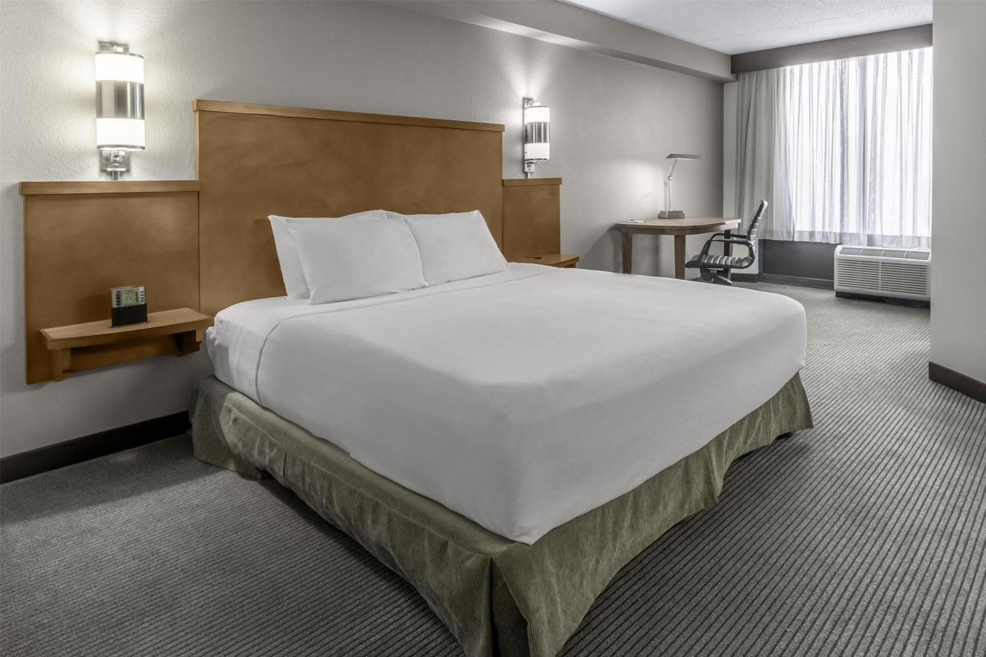 Hyatt Place Charlotte Airport Billy Graham Parkway Bagian luar foto